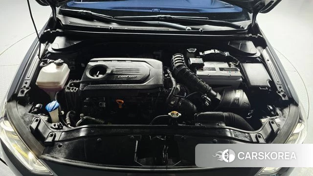Hyundai Avante AD id 4873504 из Кореи 31