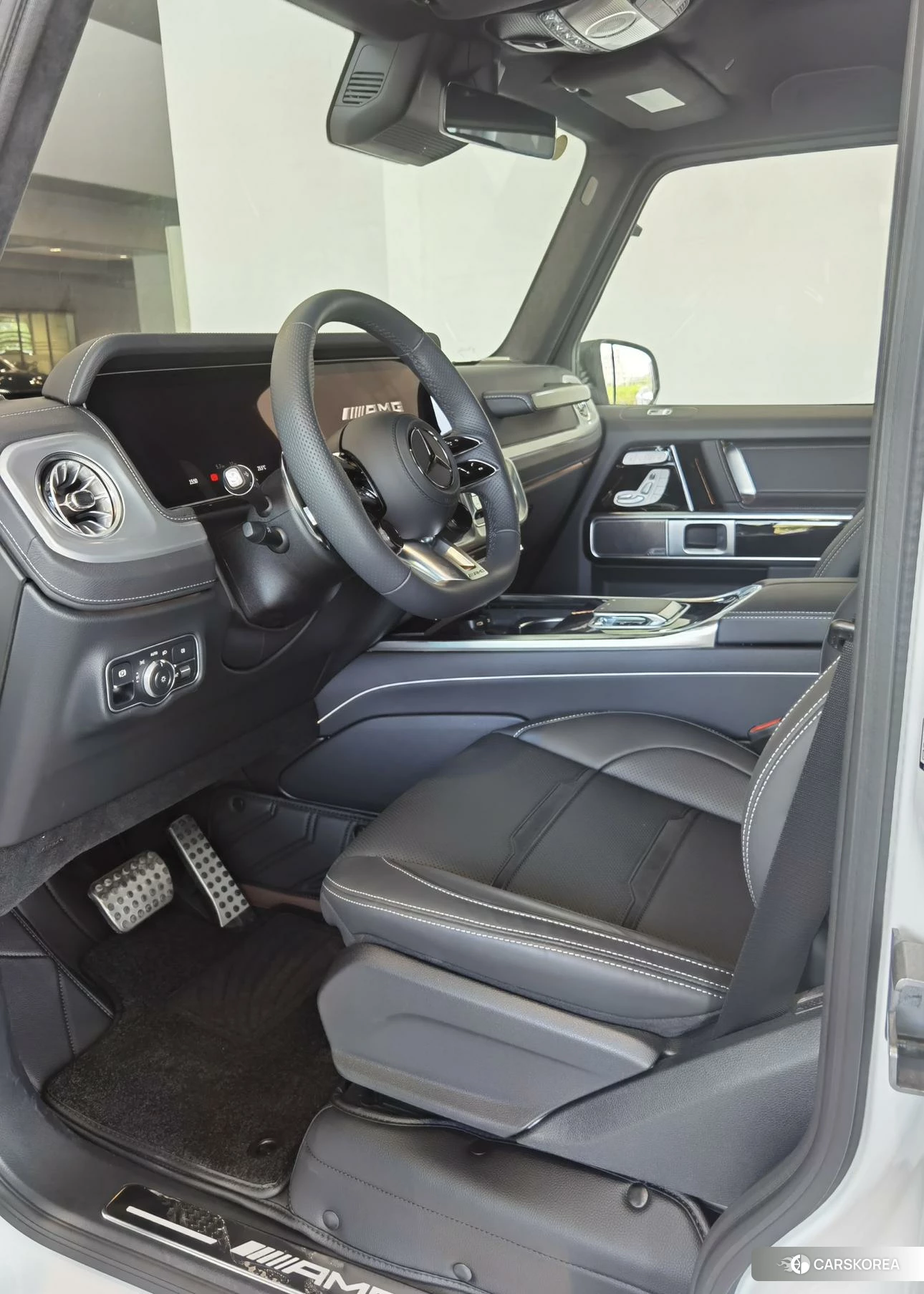 Mercedes-Benz AMG G-Class 2024 Белый из Китая, фото 6