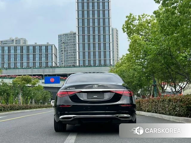 Mercedes-Benz S-Class 2024 Черный из Китая, фото 6