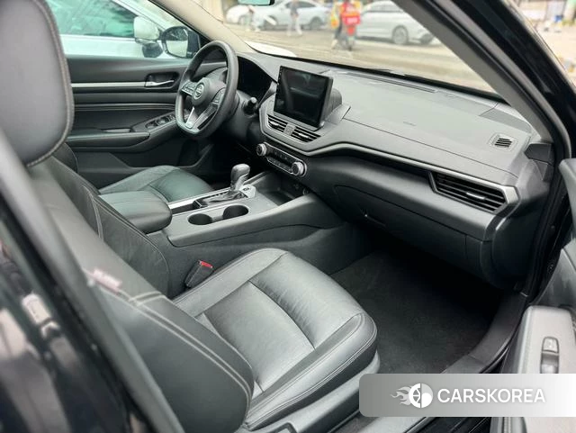 Nissan Altima 2022 Черный из Китая, фото 6