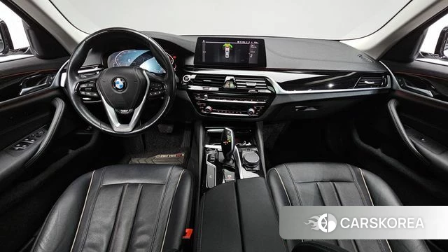 BMW 5 Series (G30) id 5013581 из Кореи 31