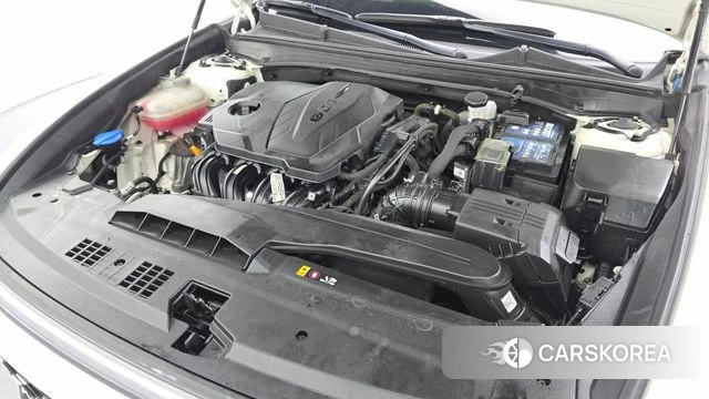 Hyundai Grandeur (GN7) id 5022035 из Кореи 31