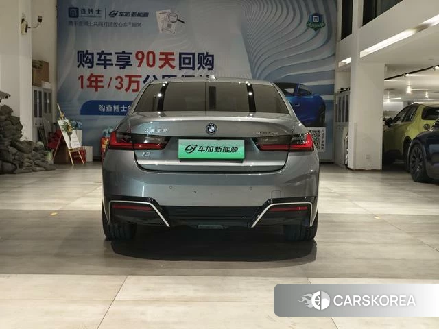 BMW i3 2023 Серебристо-серый из Китая, фото 6