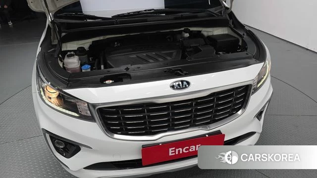 Kia The New Carnival id 5029003 из Кореи 16