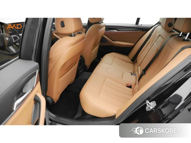 BMW 5 series 2021 Черный из Китая, фото 6