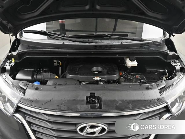 Hyundai The New Grand Starex id 5054075 из Кореи 16