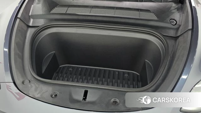 Tesla Model Y id 5002949 из Кореи 16