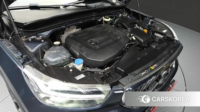 Volvo XC40 id 3954608 из Кореи 16