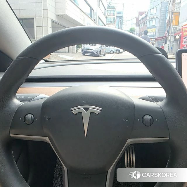 Tesla Model 3 2020 Белый из Кореи, фото 6
