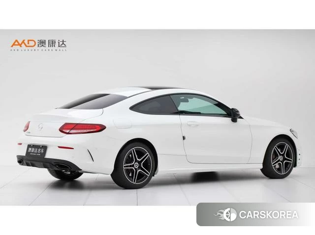 Mercedes-Benz C-class 2023 Белый из Китая, фото 6