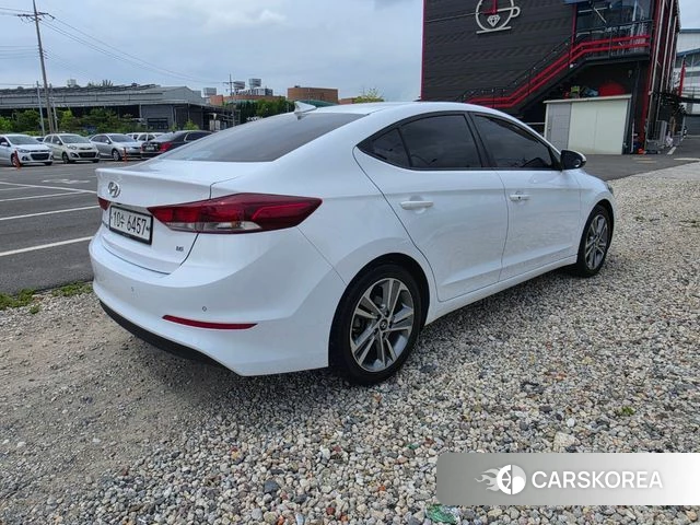 Hyundai Avante AD id 4689497 из Кореи 15