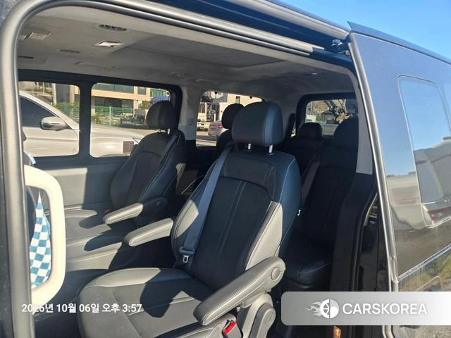 Hyundai The New Staria 2025 Черный из Кореи, фото 6