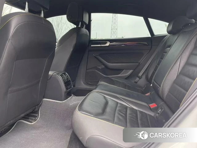 Volkswagen CC 2023 Белый из Китая, фото 6