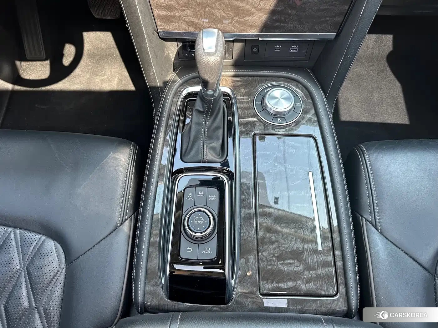 Nissan Patrol 2023 Белый из Китая, фото 6