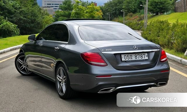 Mercedes-Benz E-Class W213 id 4930831 из Кореи 16
