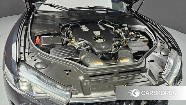 Maserati Levante id 3936768 из Кореи 16