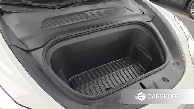 Tesla Model Y id 4741259 из Кореи 16