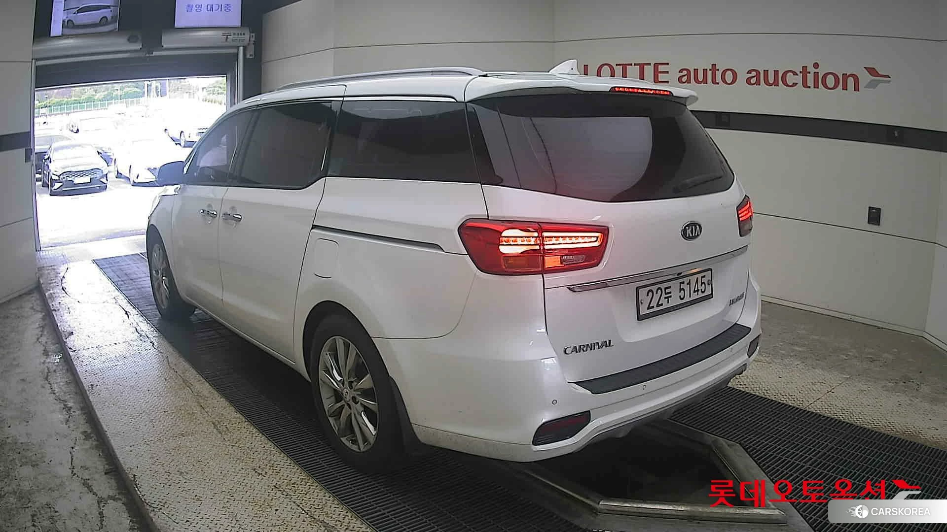 Kia Carnival Limousine id 4984685 из Кореи 34