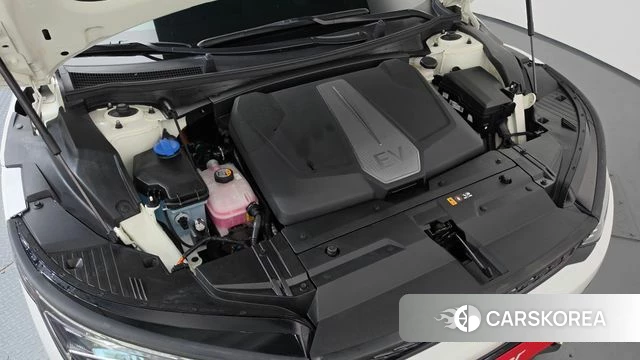 Kia EV6 id 5002176 из Кореи 33