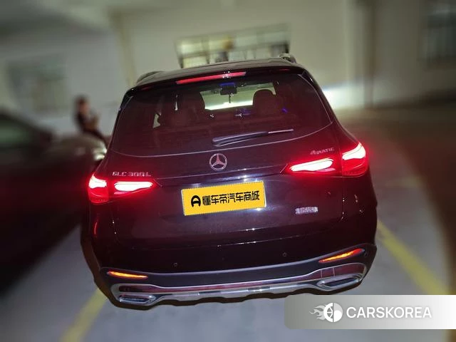 Mercedes-Benz GLC 2023 Черный из Китая, фото 6