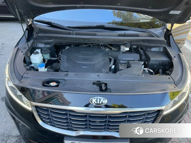 Kia The New Carnival id 4988050 из Кореи 16