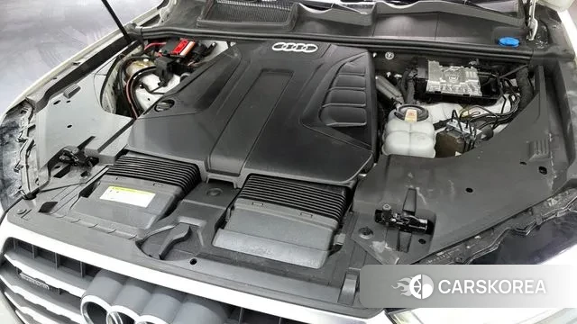 Audi Q7 (4M) id 3593054 из Кореи 16