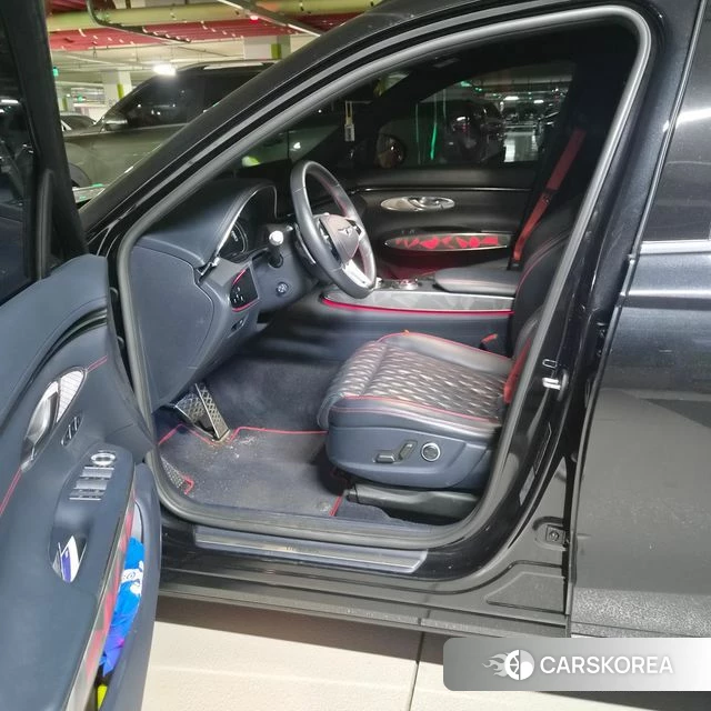 Genesis GV70 id 5034718 из Кореи 8