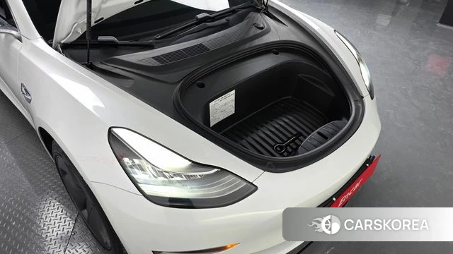 Tesla Model 3 id 4667022 из Кореи 16