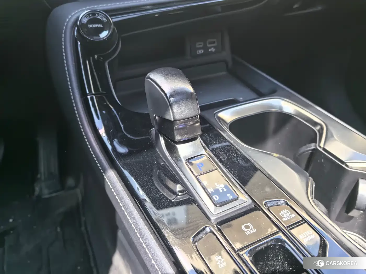 Lexus NX 2022 Silver/gray из Китая, фото 6
