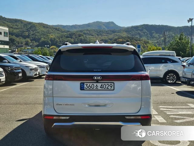 Kia Carnival 4th generation id 5041170 из Кореи 16