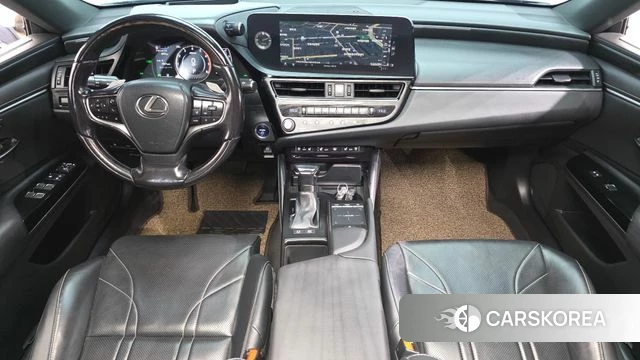 Lexus ES300h 7th generation id 4929388 из Кореи 29