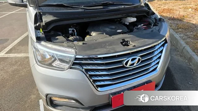 Hyundai The New Grand Starex id 3578851 из Кореи 16
