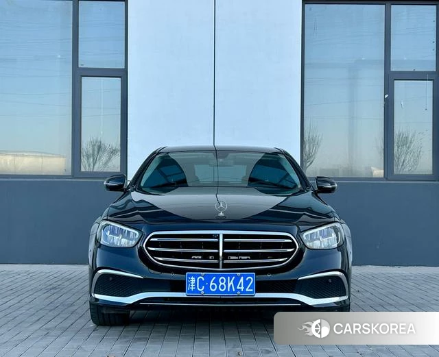 Mercedes-Benz E-Class 2023 Черный из Китая, фото 6