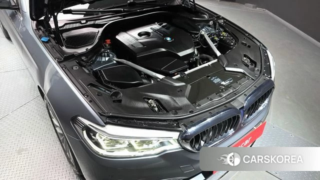 BMW 5 Series (G30) id 4987989 из Кореи 16