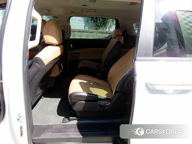 Kia Carnival 4th generation id 4848955 из Кореи 15