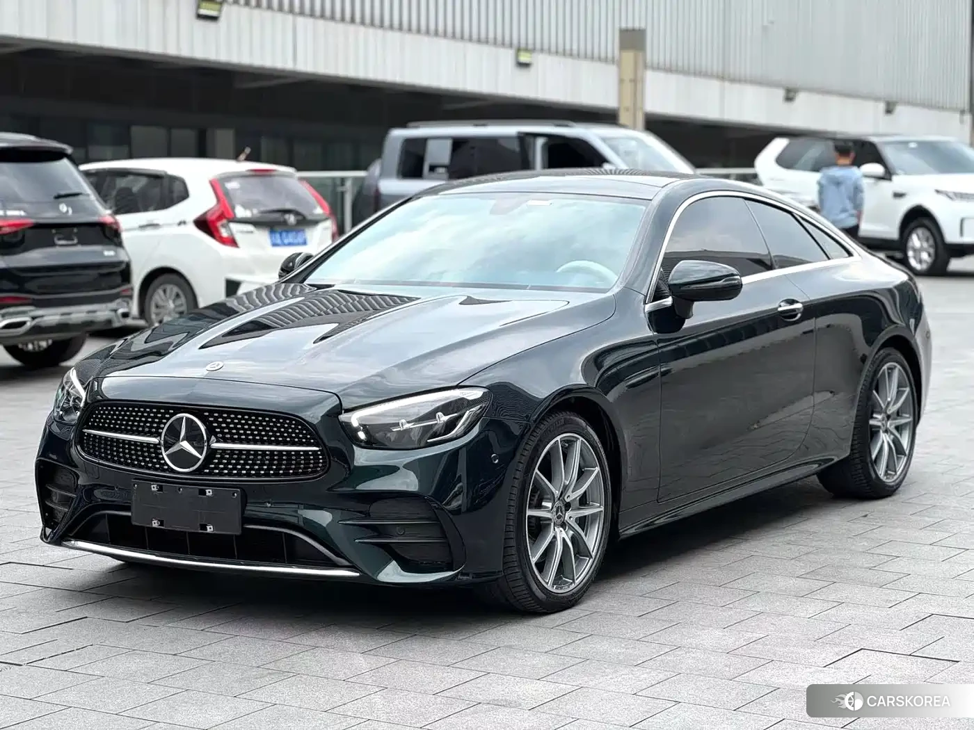 Mercedes-Benz E-Class 2023 Зеленый из Китая, фото 6