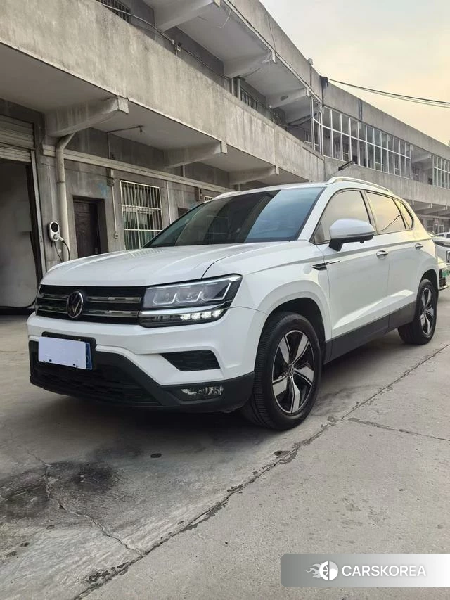Volkswagen Tharu 2022 Белый из Китая, фото 6