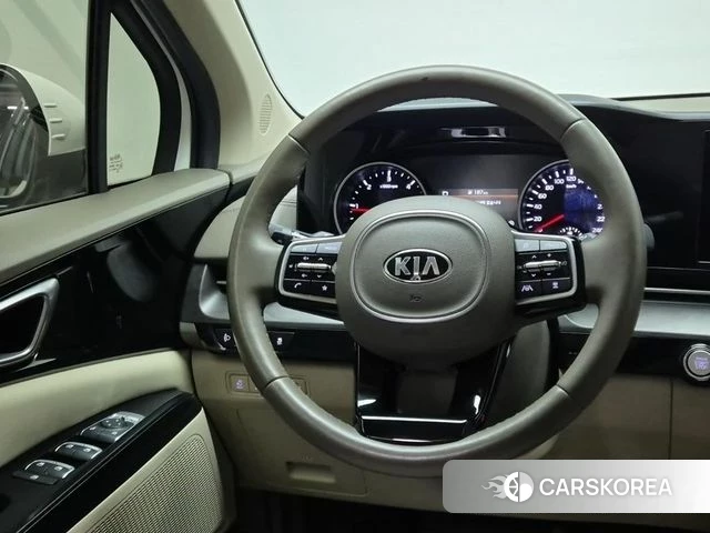 Kia Carnival 4th generation id 4702823 из Кореи 15