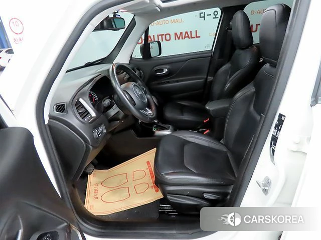 Jeep Renegade id 4977437 из Кореи 16