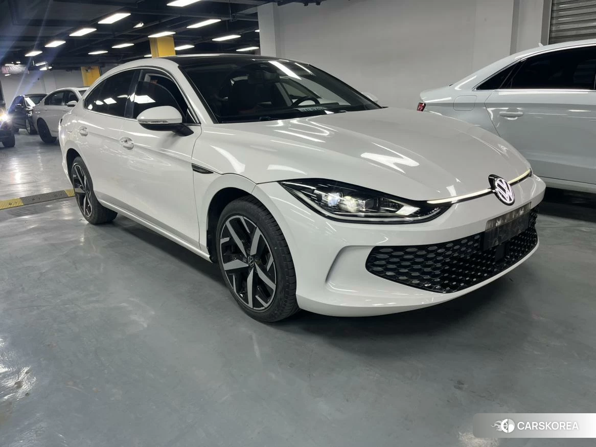 Volkswagen Lamando 2023 Белый из Китая, фото 6