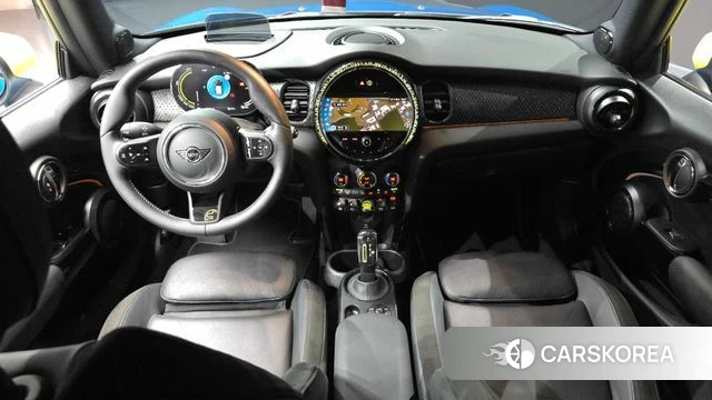 Mini Cooper Electric id 4950633 из Кореи 30
