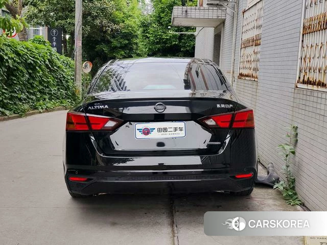 Nissan Altima 2022 Черный из Китая, фото 6