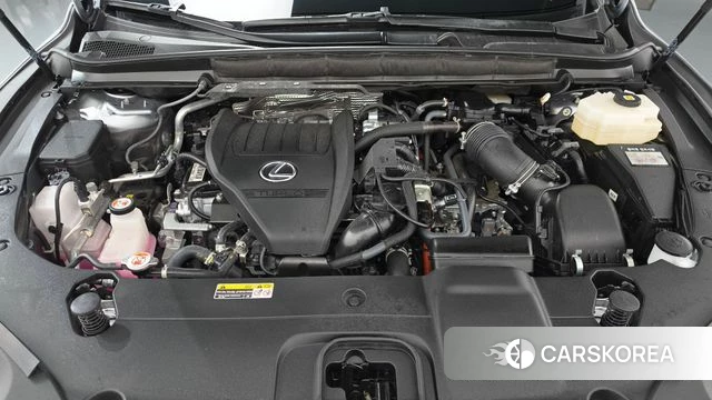 Lexus RX500h 5th generation id 5032675 из Кореи 31