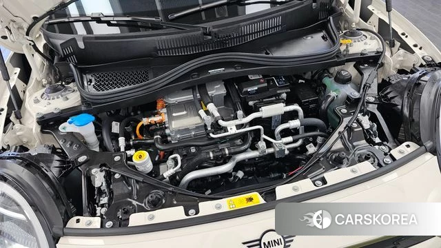 Mini Cooper Electric 4th Generation id 4767173 из Кореи 28