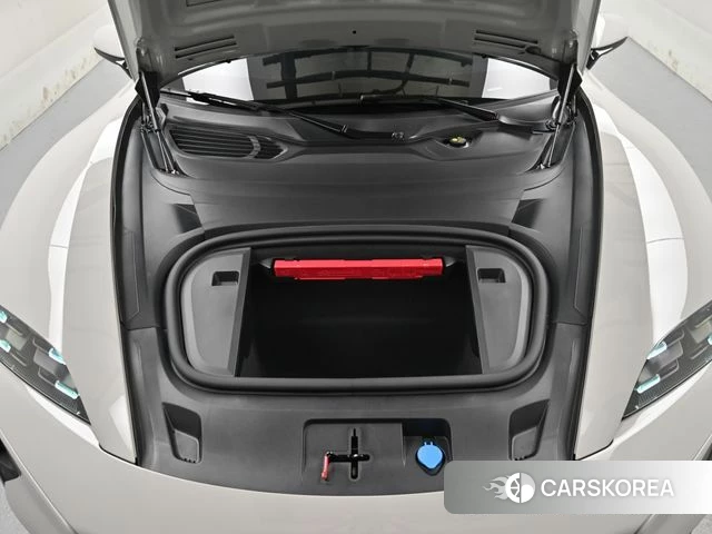 Porsche Taycan id 4984927 из Кореи 16