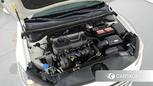 Hyundai Avante AD id 5029382 из Кореи 16