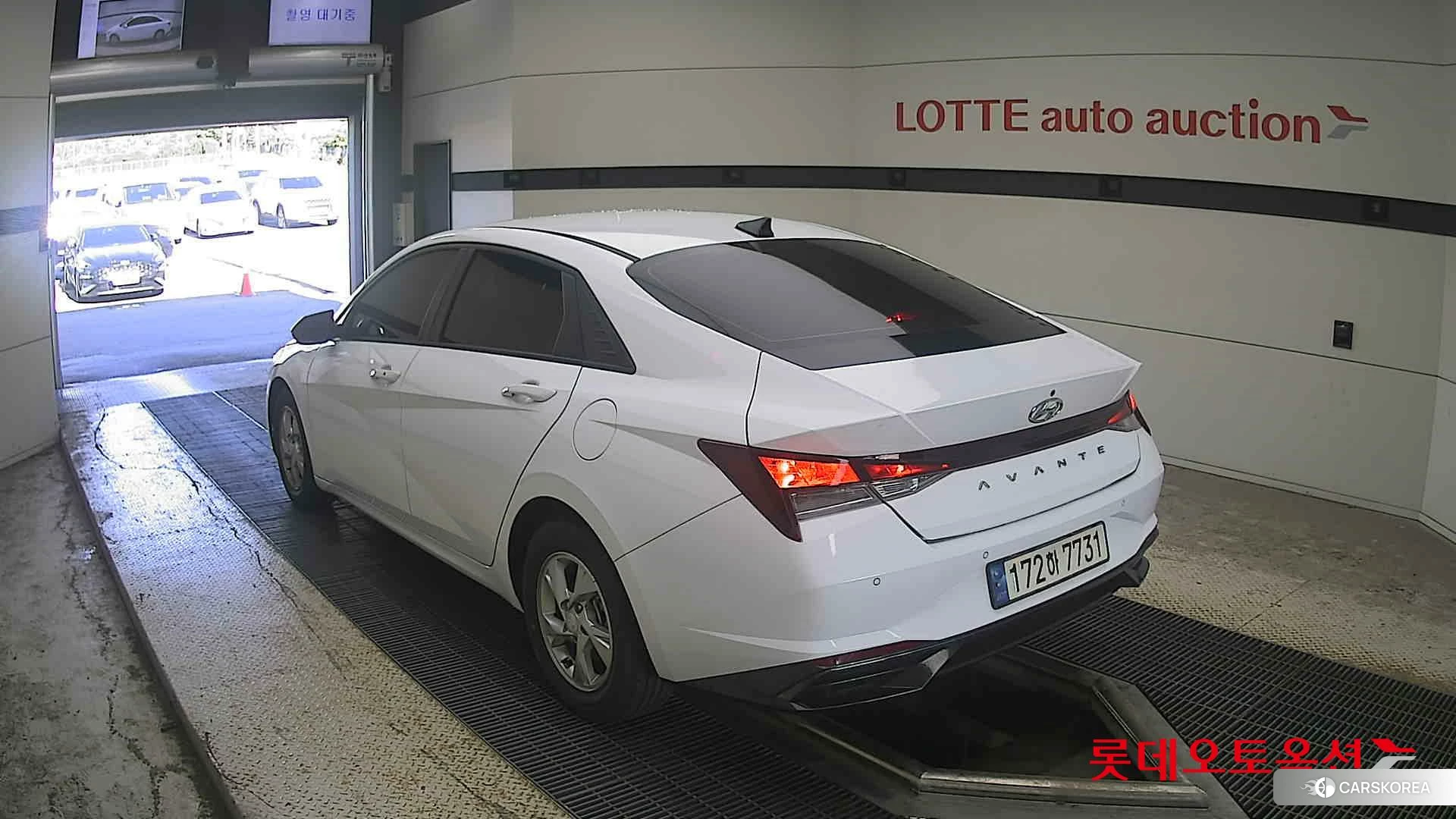 Hyundai Avante id 4990072 из Кореи 33