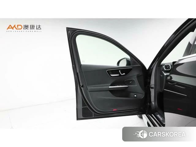 Mercedes-Benz C-class 2024 Темно-серый из Китая, фото 6