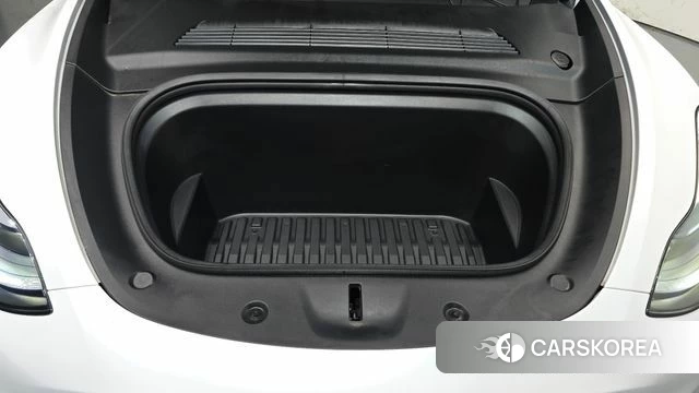 Tesla Model Y id 5033468 из Кореи 34