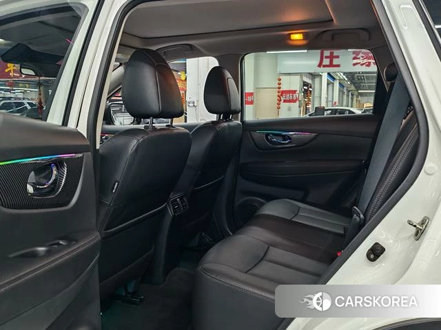 Nissan X-Trail 2021 Белый из Китая, фото 6